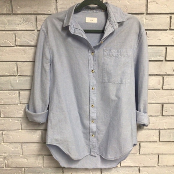 KOTN Tops - KOTN 100% EGYPTIAN COTTON BUTTON DOWN LONG SLEEVED SHIRT SIZE SMALL